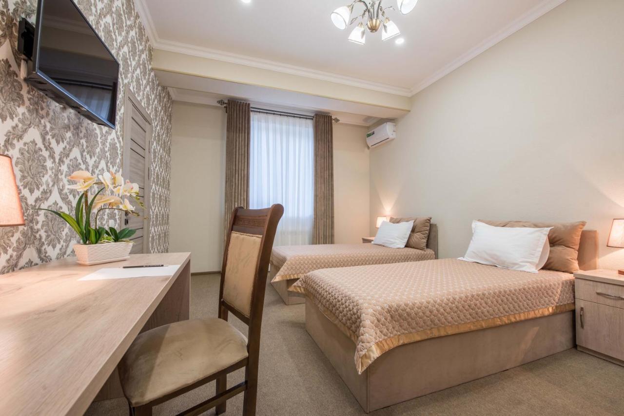 Huzur Hotel Tasjkent Eksteriør bilde