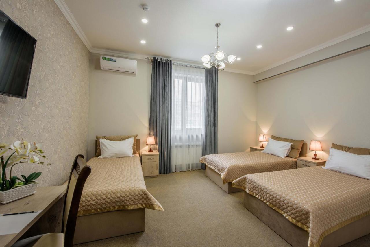 Huzur Hotel Tasjkent Eksteriør bilde