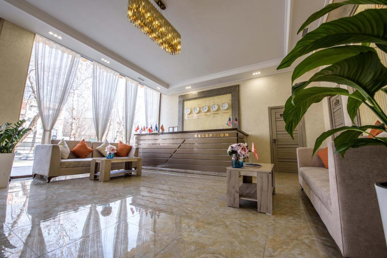 Huzur Hotel Tasjkent Eksteriør bilde